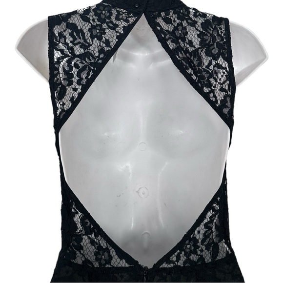 Eline by Line & Dot Black lace jumpsuit size Small - Picture 5 of 8